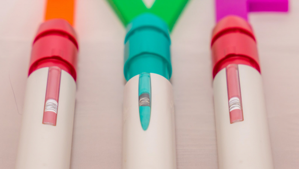letters IVF on top of ivf injections